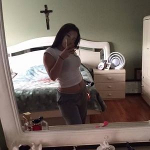 Meet your Posher, Nicky